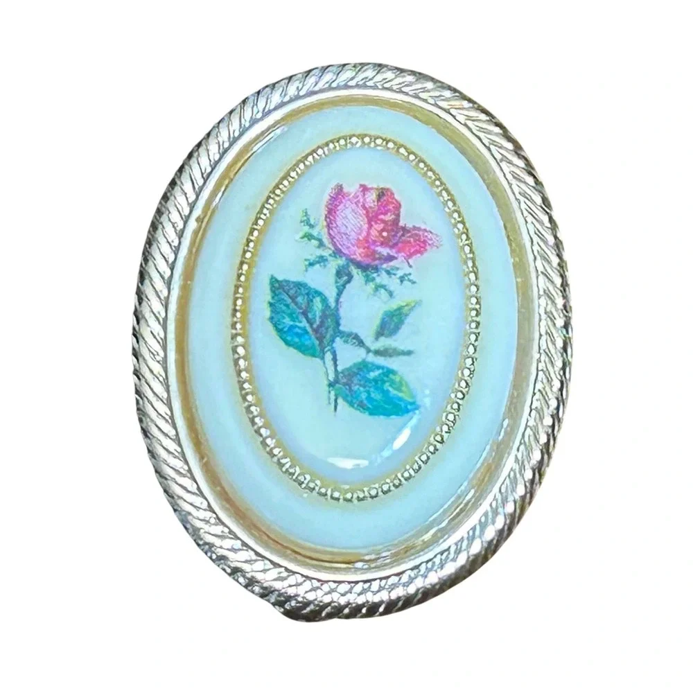 Beautiful Vintage Painted Rose Brooch‎ - Gold Colored Trim